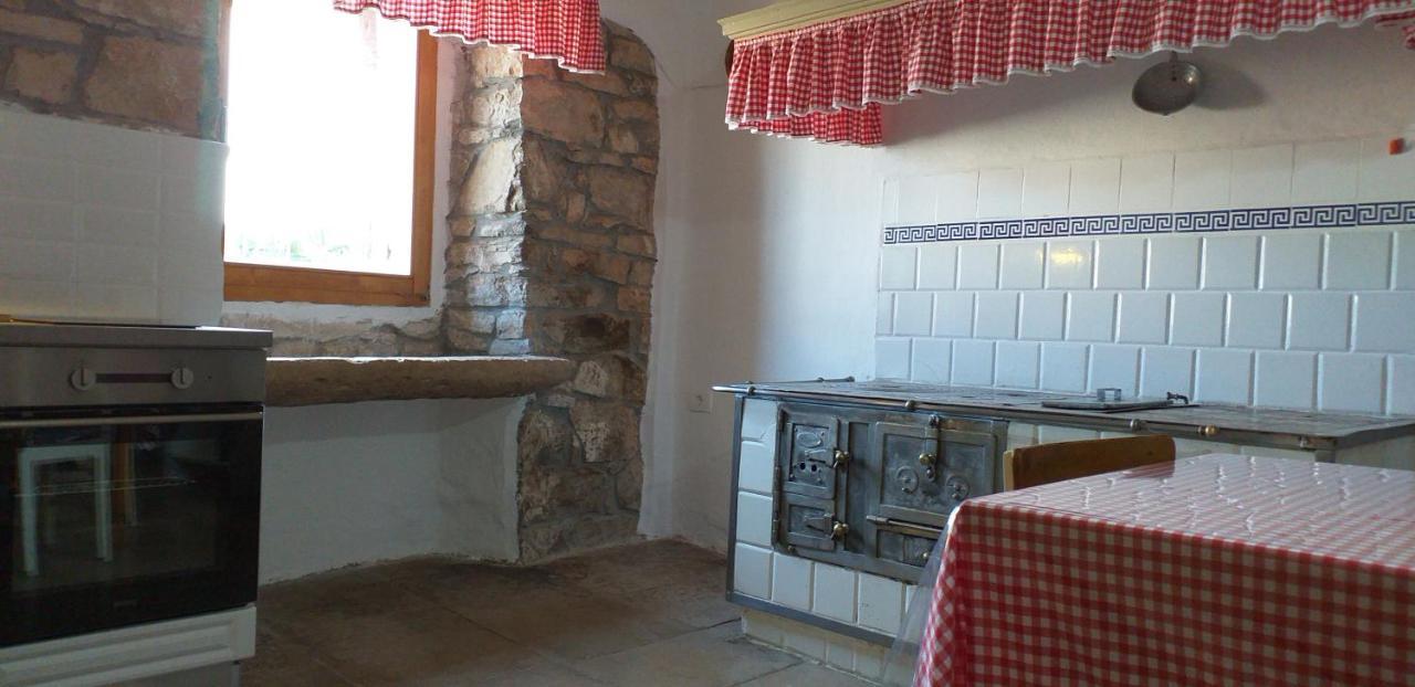 Rural Apartment Carolina Zrenj Exteriér fotografie