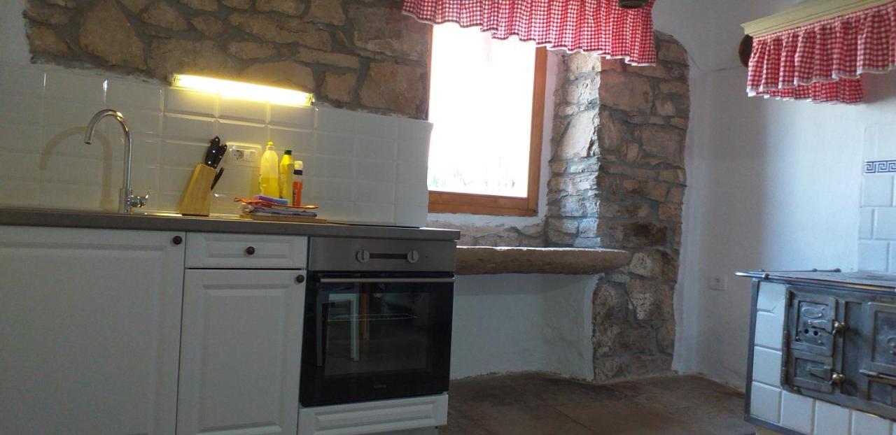 Rural Apartment Carolina Zrenj Exteriér fotografie
