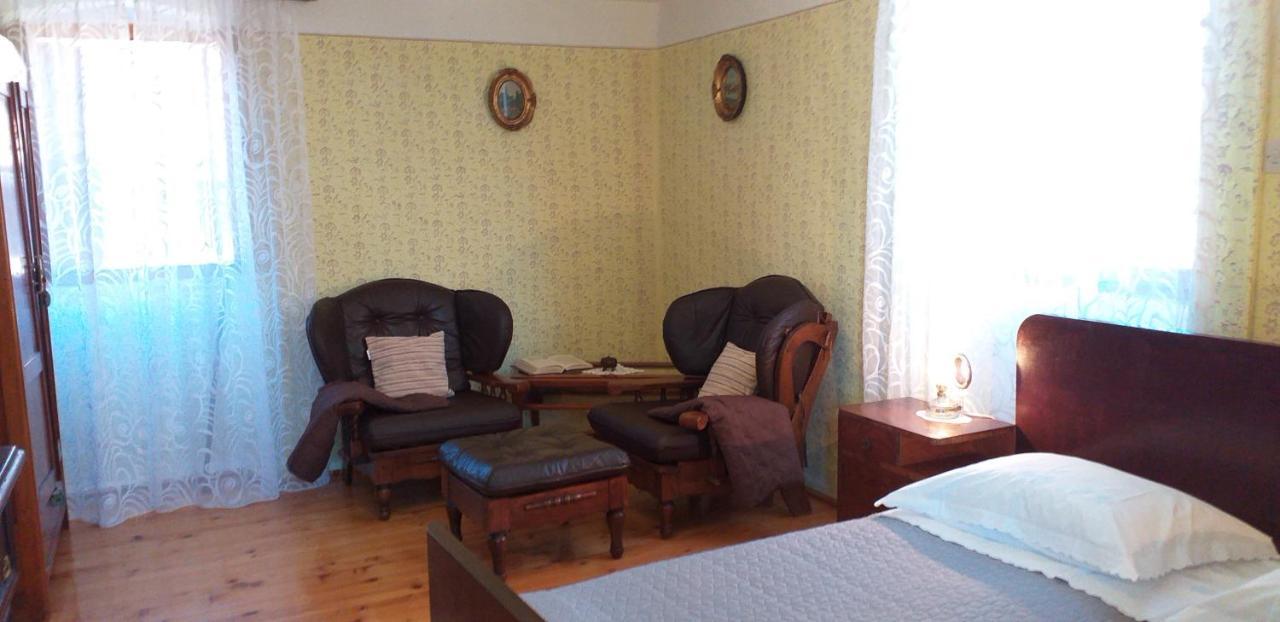 Rural Apartment Carolina Zrenj Exteriér fotografie