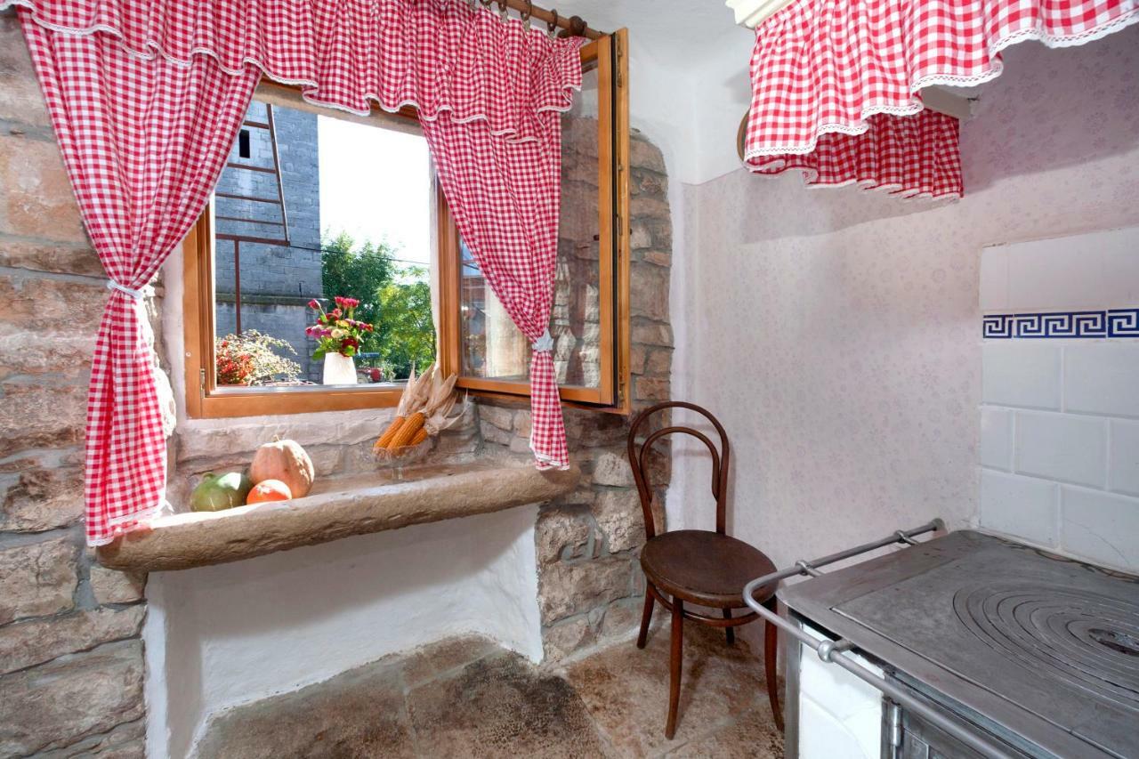Rural Apartment Carolina Zrenj Exteriér fotografie